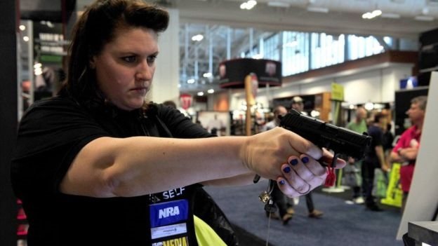 Estados Unidos es el país del mundo con mayor número de armas por habitante. Foto: Getty Images 