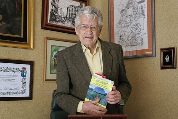 El doctor Francisco Alonso-Fernández la define como el “hundimiento de la vitalidad”. Su conclusión es que tiene cura.