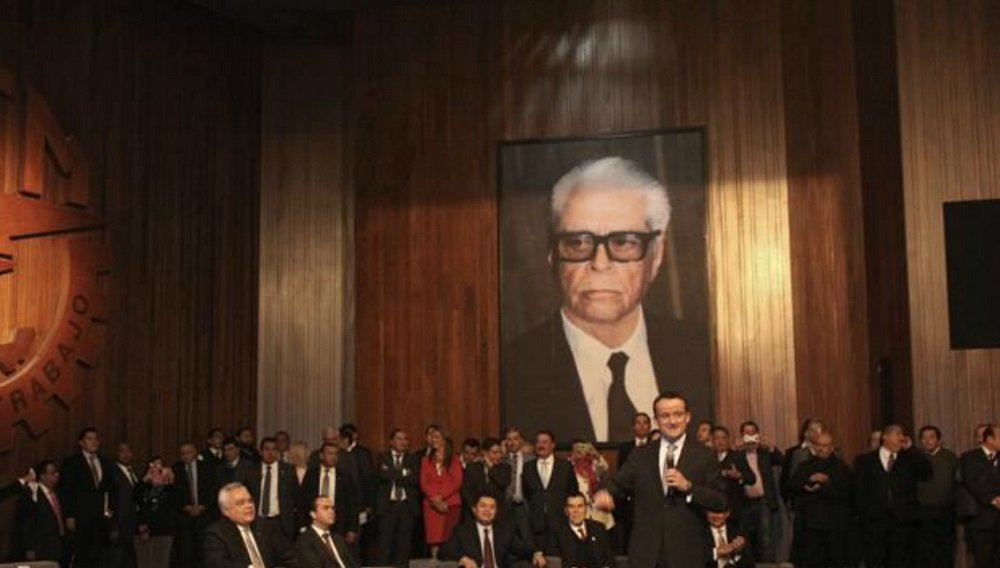 710e75ee6a546b486c029729d7827ead_xl