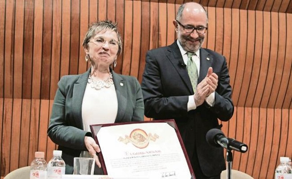 Una “obrera de la lengua” se integra al Colegio Nacional