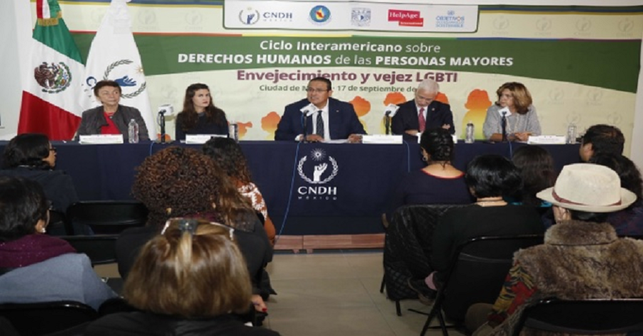 Insta la CNDH a proteger a personas mayores de la población LGTBI