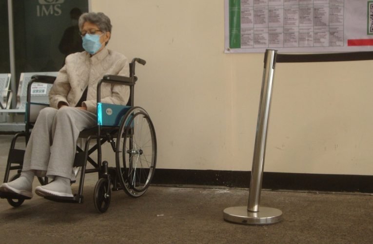 Identifican por qué los adultos mayores tienen muchas más probabilidades de enfermar gravemente de gripe o COVID-19