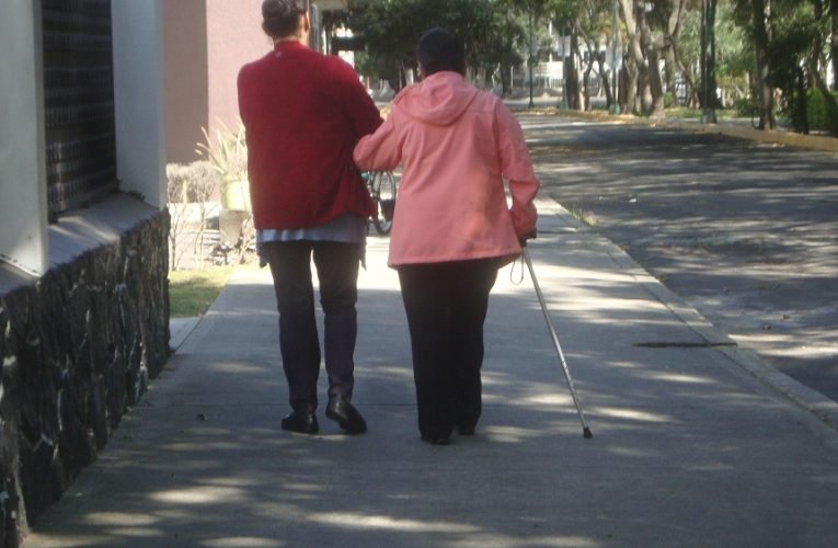 Violencia filio-parental en México, forma invisible de maltrato a las personas mayores