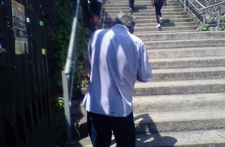 Tabaquismo, principal causa del cáncer de pulmón en personas adultas mayores