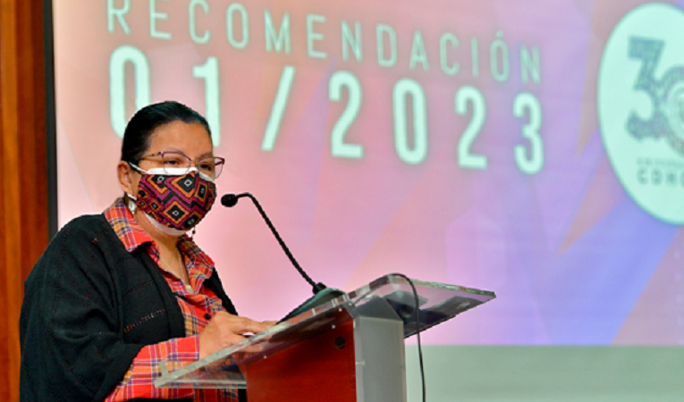 La violencia institucional contra las mujeres perpetúa las normas y conductas violentas