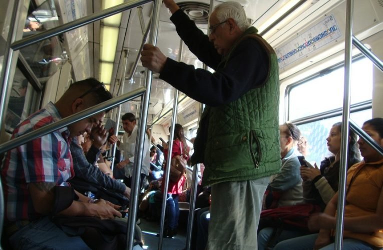 “A su edad es normal” y otras frases que ningún adulto mayor debería escuchar