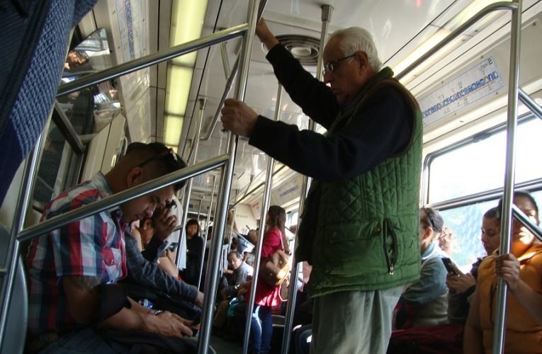 Un estudio determinó que los mayores de 40 años desarrollaron una habilidad clave que hoy se está perdiendo