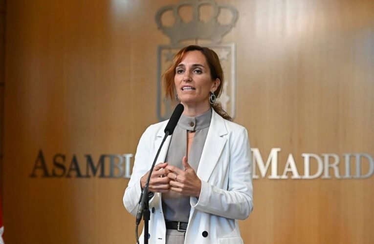 Sanidad actualiza el consenso para prevenir la fragilidad y las caídas en personas mayores