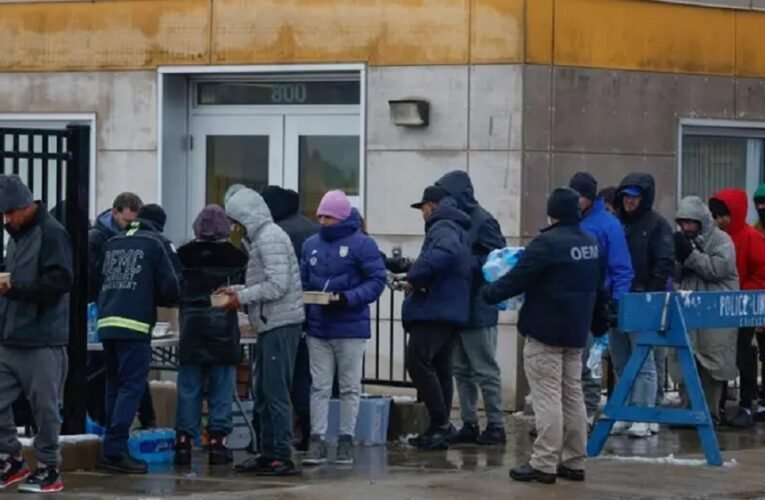 Autoridades del Condado Cook advierten sobre aumento de fraudes contra adultos mayores