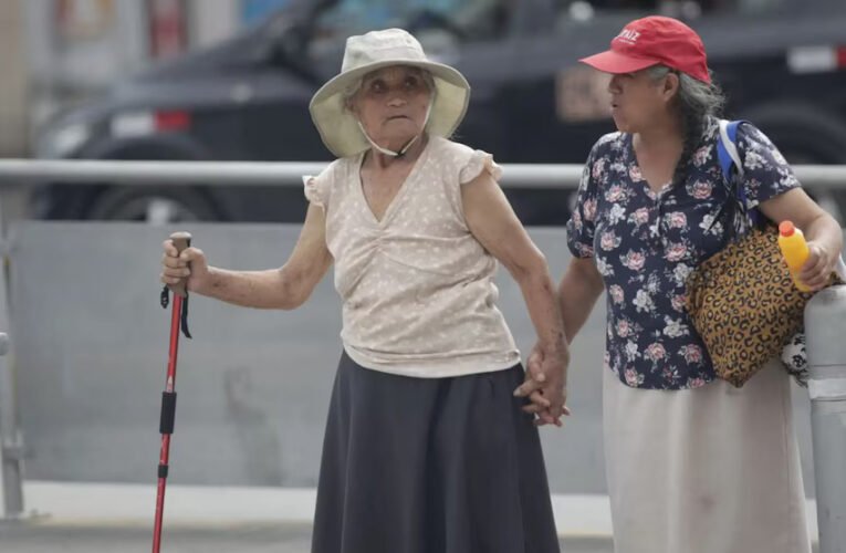 El calentamiento global expone a millones de adultos mayores a un riesgo inédito: “El calor intolerable afectará a más personas”