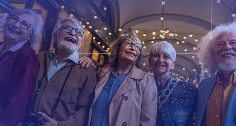 El poder de la economía plateada: cómo los mayores de 60 reconfiguran el consumo global